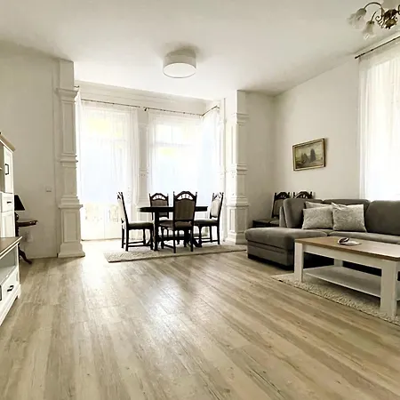 Fallersleben Apartamento *