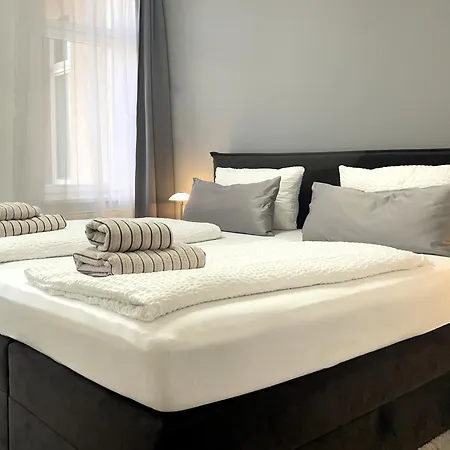 Fallersleben * Weimar (Thuringia)